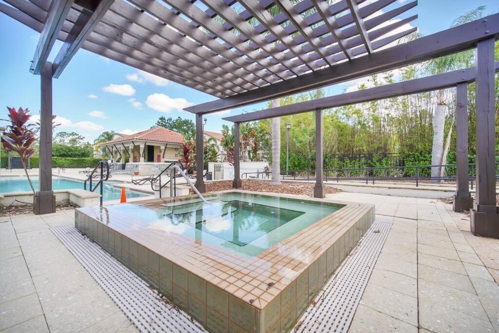Vibrant 4Br Family Townhome 1 Mile From Disney World And Disney Springs Орландо Экстерьер фото