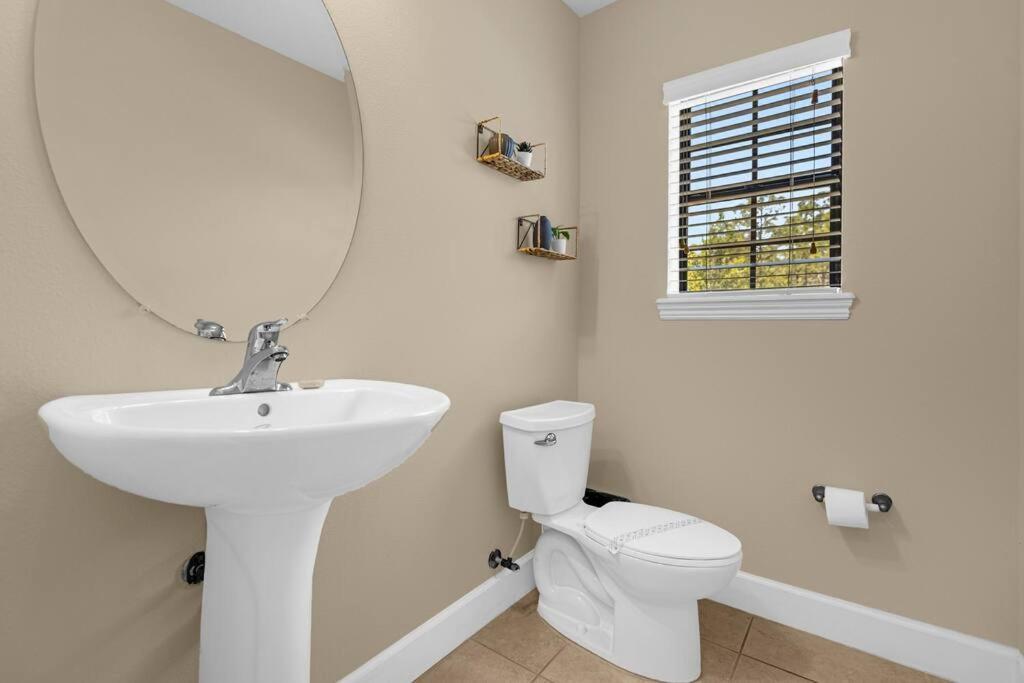 Vibrant 4Br Family Townhome 1 Mile From Disney World And Disney Springs Орландо Экстерьер фото
